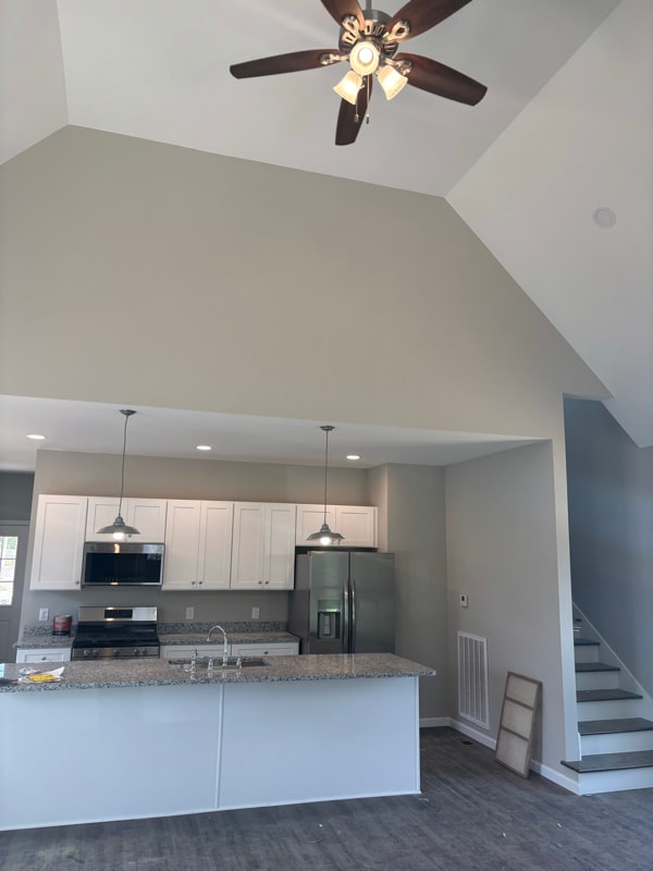Building Photo - 233 Cherokee Dr