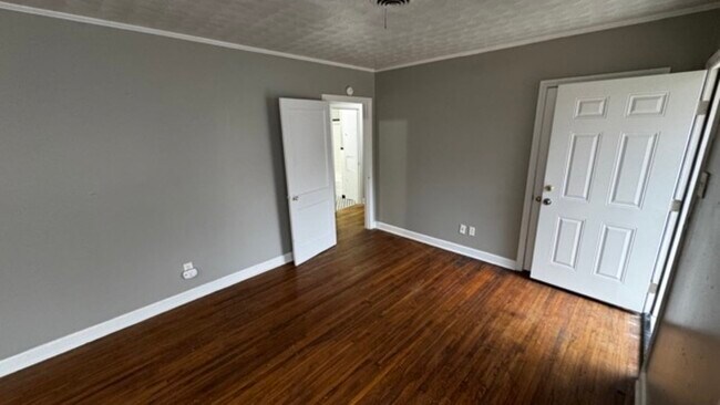 Foto del edificio - 1294 Pallwood Rd