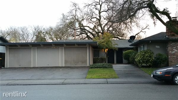 Primary Photo - 7734 Coral Ln