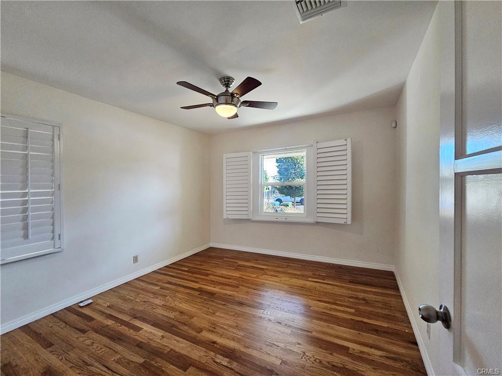 Foto principal - 17735 Bullock St