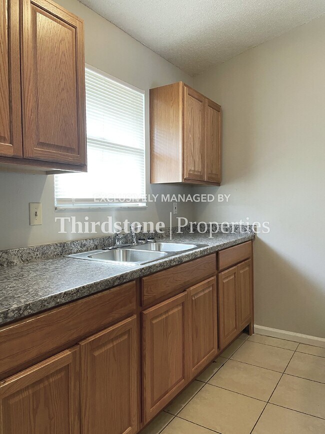Foto del edificio - 5128 Indian Lakes Ct