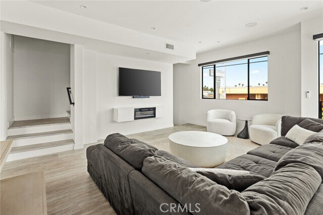 Foto del edificio - 15307 W Lemay St