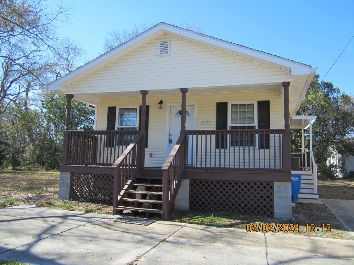 Primary Photo - 2BR/1BA Single Family Home in Pascagoula. ...