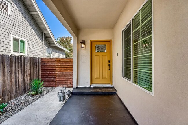 Foto del edificio - 3749 Bigler Way