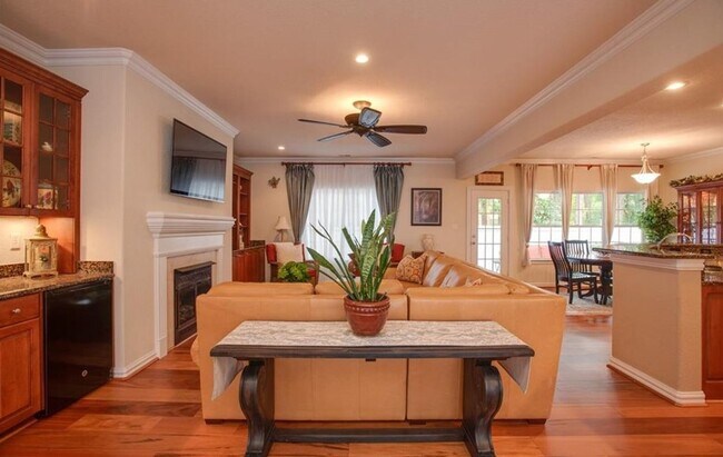 Foto del edificio - 3 Bedroom 2.5 Bath Townhouse style Condo i...