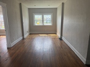 Building Photo - 3550 Seymour Ave