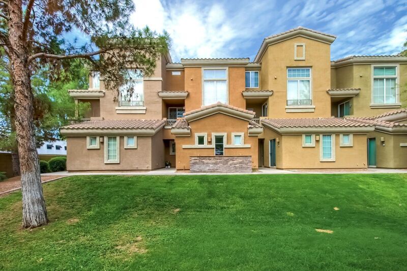 Foto principal - 18250 N Cave Creek Rd