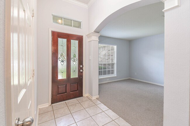 Foto del edificio - 430 Spindle Ridge Dr