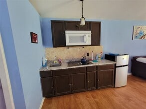 Building Photo - 25303 Helms Dr