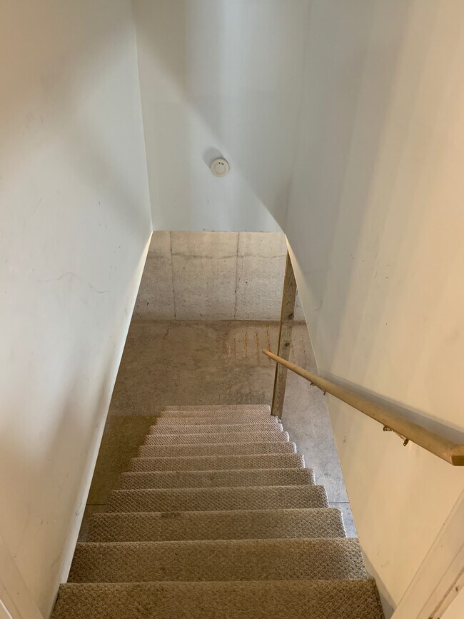 Large basement - 409 Broadway St