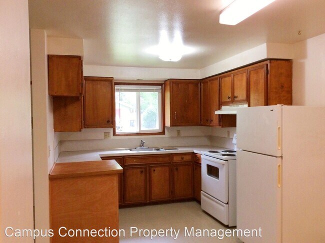 Building Photo - 3 br, 1 bath House - 2182 Kincaid