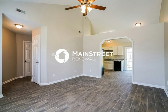 Foto del edificio - 3 Bedroom Pet-Friendly Home in KNIGHTDALE, NC with Main Street Renewal