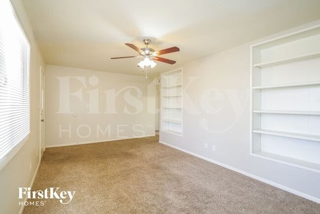 Foto del edificio - 11637 N 58th Dr