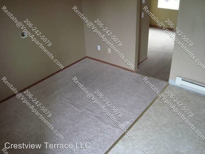 Building Photo - 3209 S 162nd St