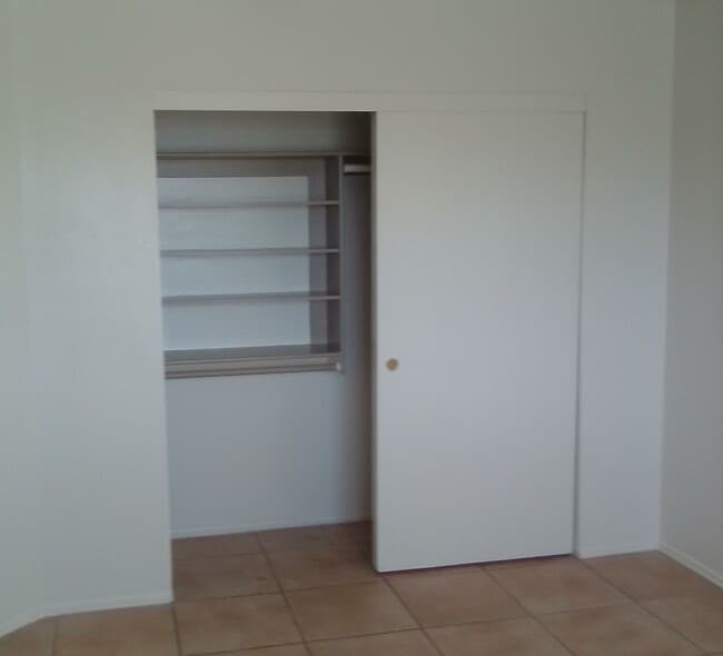 Foto del edificio - 66760 8th St