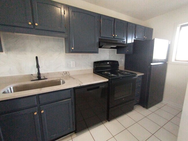 Photo - Watermark Apartment