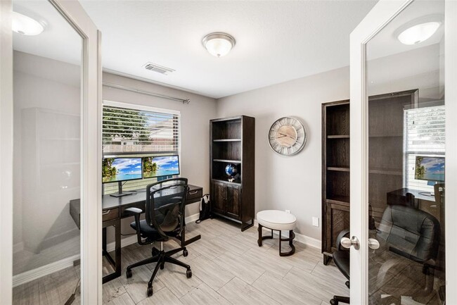 Foto del edificio - 17963 Branch Creek Dr