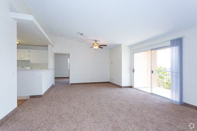 2HAB, 2BA - 1128 ft² Sala de estar - The Pines NV