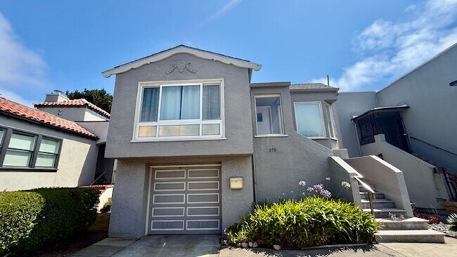 Updated 4BR/2BA Single Family Home in Cove... - Updated 4BR/2BA Single Family Home in Cove...