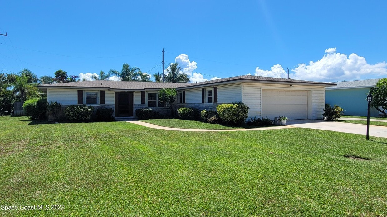 Primary Photo - 1264 Seminole Dr