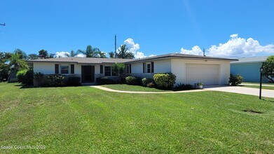 Building Photo - 1264 Seminole Dr