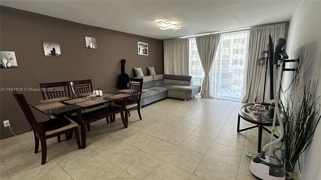 Foto del edificio - 1801 S Ocean Dr