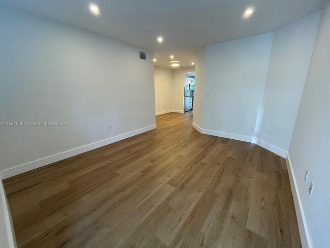 Building Photo - 3927 Garden Ave