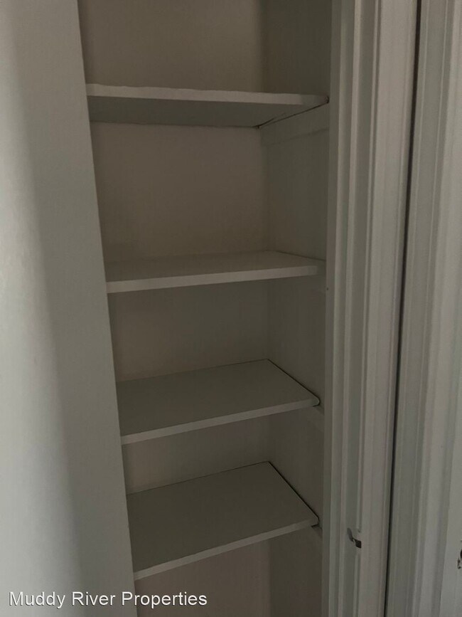 Foto del edificio - 3 br, 1 bath House - 2615 Eastbrook Drive