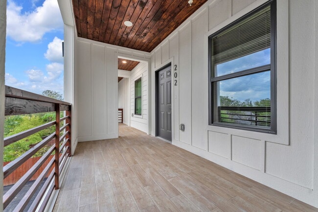 Building Photo - The Townhomes on Webb