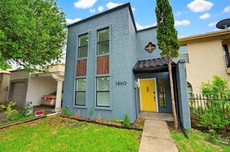 Building Photo - 1860 Amber Ln