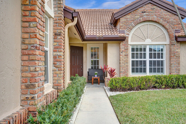 Building Photo - 8062 Cassia Dr