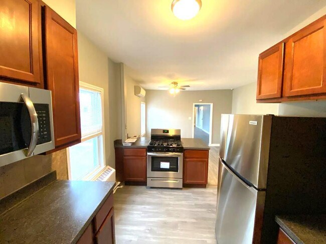 Building Photo - 415 S Harlem Ave