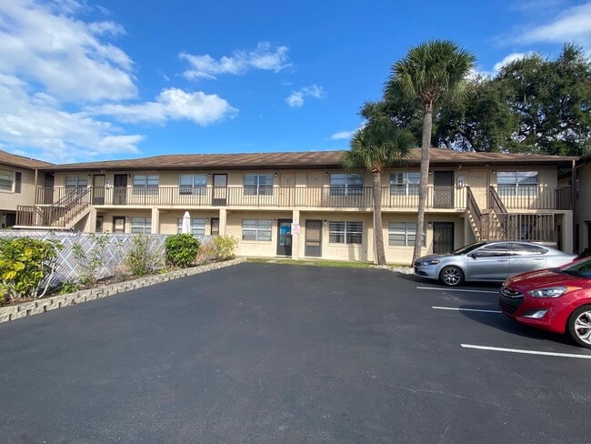 Building Photo - Concord Condominiums