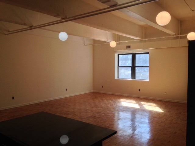 Building Photo - 91 Halsey St