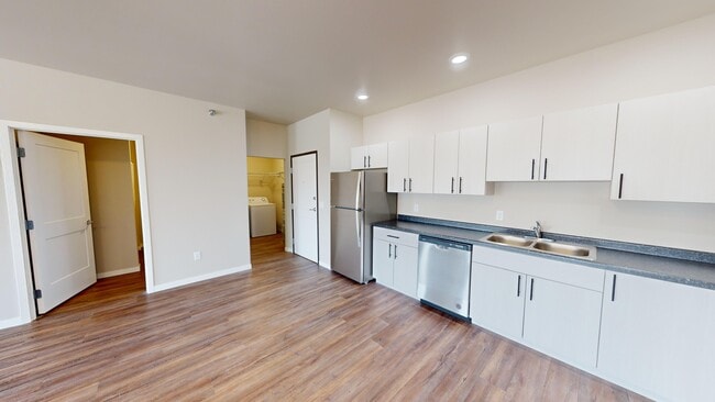 Kitchen - Marion Crossing Apartments