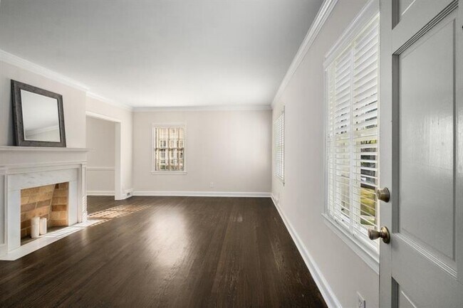 Foto del edificio - 140 Rumson Rd NE