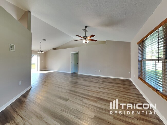 Foto del edificio - 2460 Appian Ave