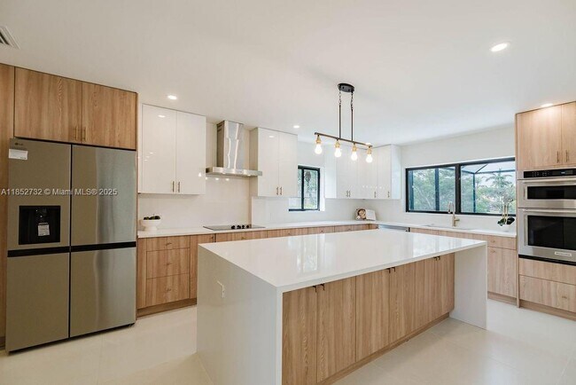 Building Photo - 7761 SW 169th St