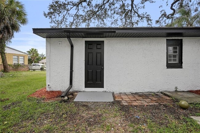 Building Photo - 1176 Jasmine St
