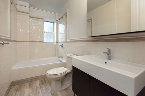 Foto del edificio - 231 Brightwater Ct
