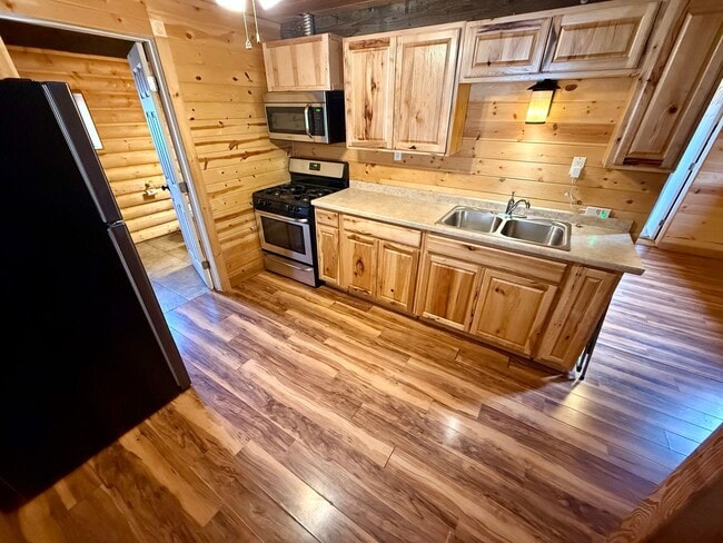 Building Photo - 2bd Home for Rent in Fairbanks!