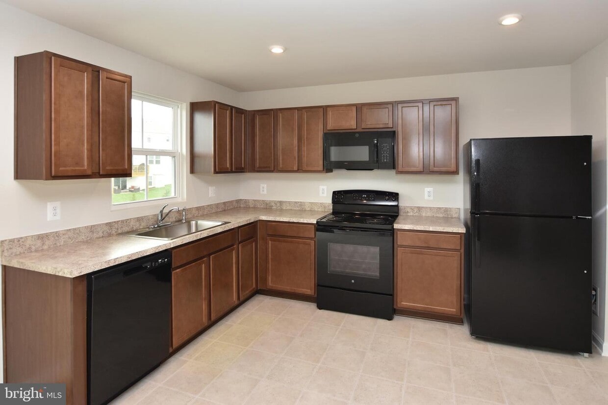 409 Williams St, Strasburg, VA 22657 Townhome Rentals in Strasburg VA