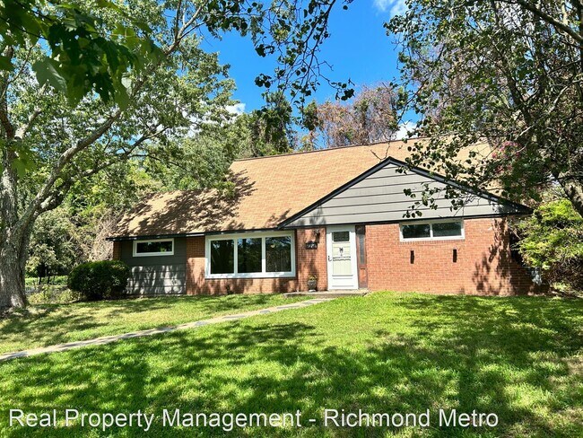Building Photo - 5 br, 2 bath House - 9218 Fisk Road