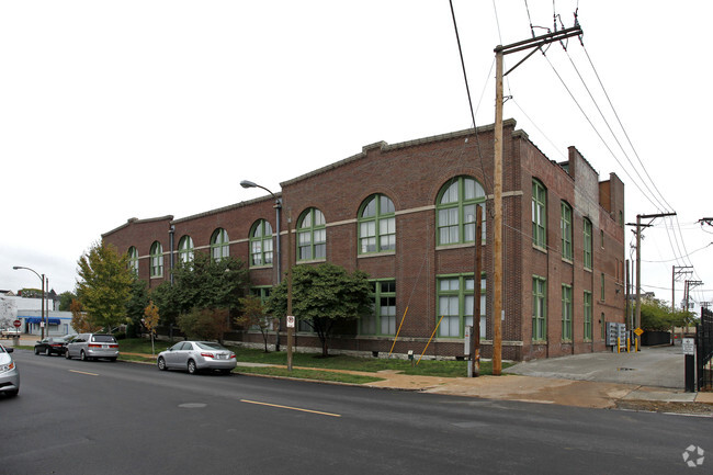 Primary Photo - Crown Loft Condominiums