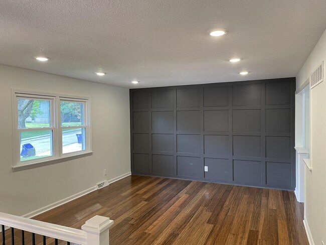 Building Photo - 5508 Perry Ave