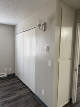 Building Photo - 4480 E Pikes Peak Ave