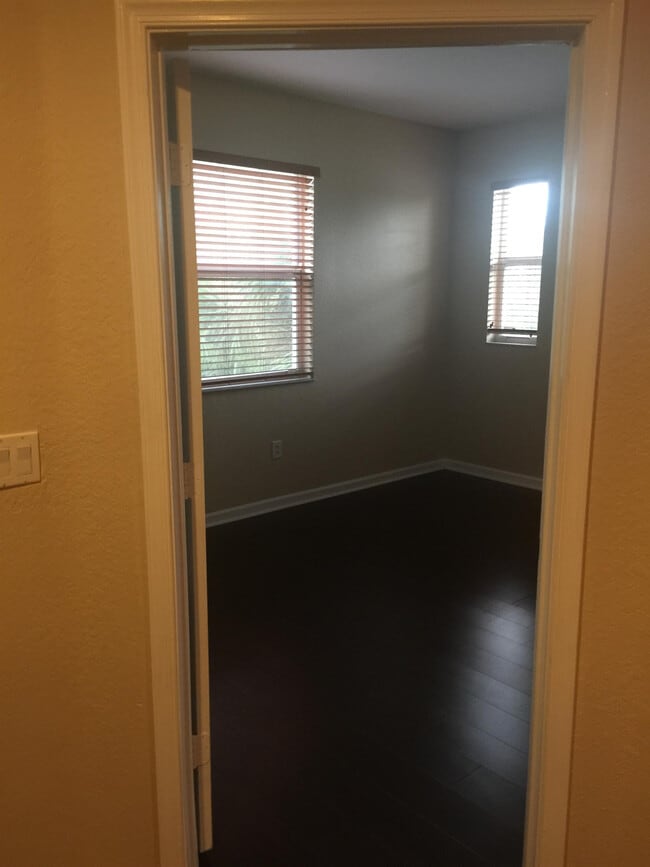 Foto del edificio - 3102 NW 24th Way