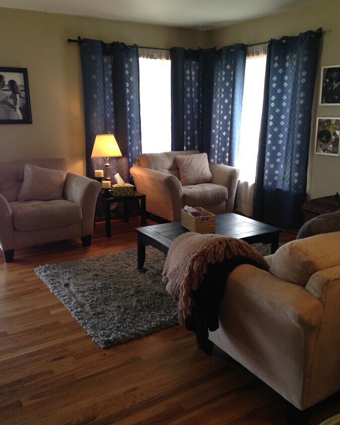 Photo - 3287 S Grape St (Denver, CO)