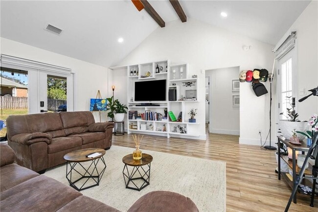 Building Photo - 350 Allison Ct