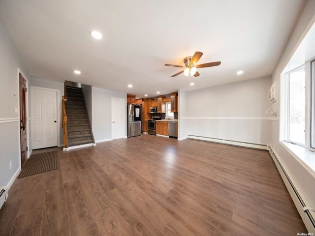 Building Photo - 283 Pine Acres Blvd